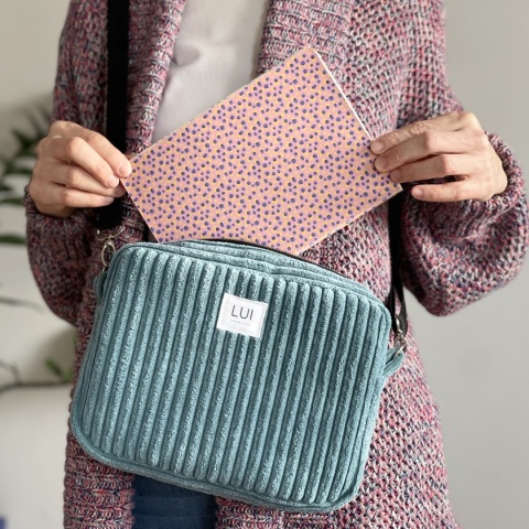 torebka turkus zbliżenie